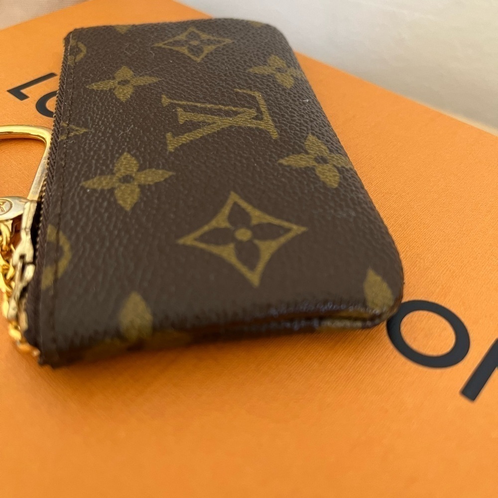 Louis Vuitton Monogram Key Cles Circa 1986 Vintage Authenticity Guaranteed - Picture 5 of 10